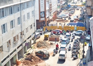 With no marshals to regulate traffic, it’s a free-for-all in Goa’s Smart City