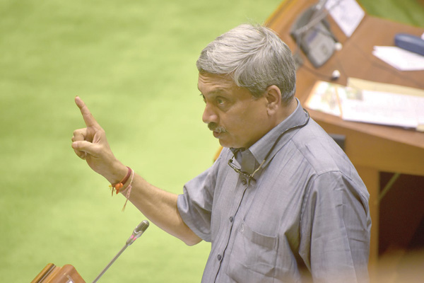 No idea of any nationalisation of rivers, Parrikar tells House