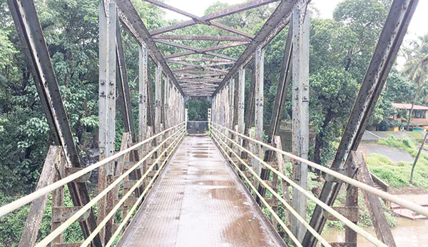 CM announces plan to build Vithalapur to Sanquelim bridge