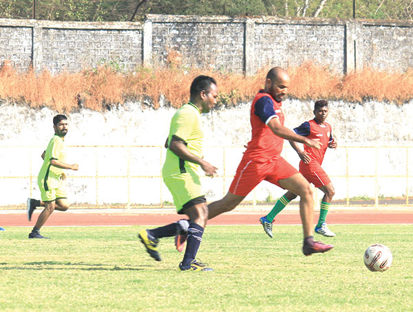 Herald down Tarun Bharat to set up final clash with Prudent