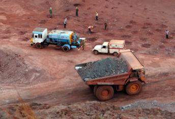 Transportation of  iron ore is in violation of lockdown: GF