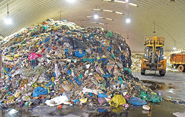 Herald: Goa&#39;s garbage still a mountain of woes