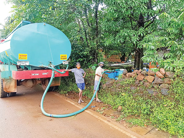 Only get a water tanker that visits our village twice a week: Sanvordem locals