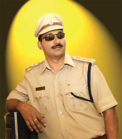 Tiatr fraternity hails SP Tavares for stopping a full-blown murderous gang fight in Margao