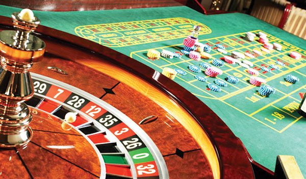 Health professionals call for temporary halt of ‘super spreader’ casinos 