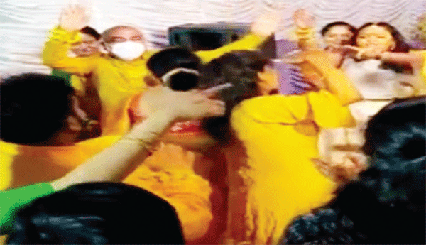 Goans fume at dancing Deputy CM, even as neta says he did no wrong