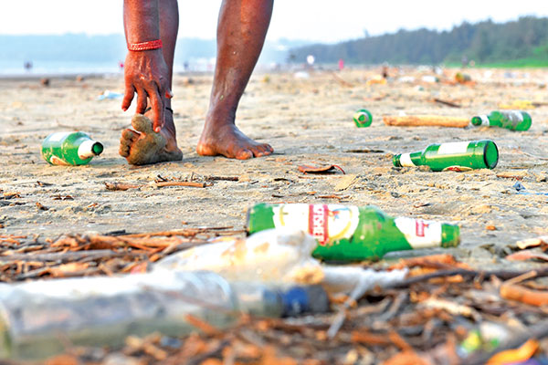 Litter on GOAN BEACHES,  a cause for concern