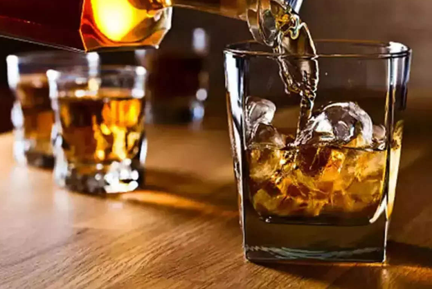 Liquor permits not valid in Maharashtra, Karnataka: Excise Commissioner