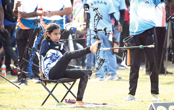 Armless archer from J&K aiming for glory with her toes