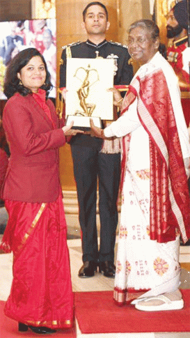 Bhakti receives Arjuna award