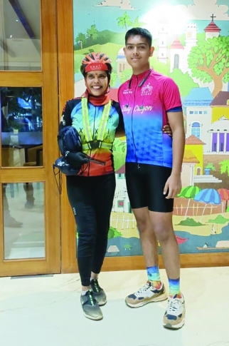 Aided by his mom, spirited Goan boy cycles to new heights