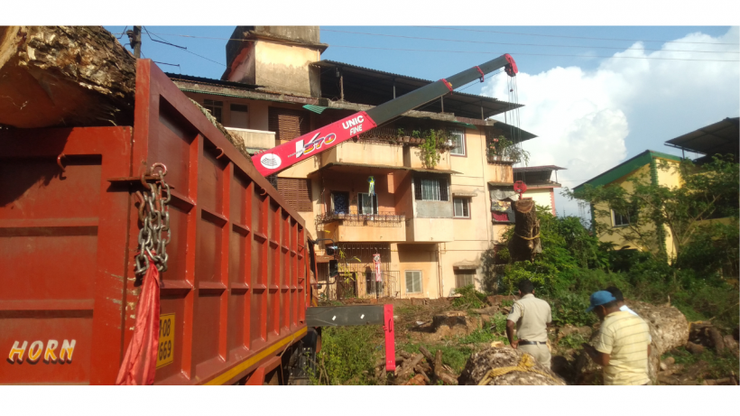Tragedy Strikes as Crane Operator Electrocuted While Loading Wooden Logs in Ponda; Two Workers Narrowly Escape