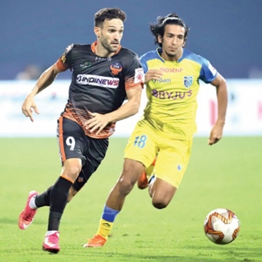 10-men Goa hold on for a point against Kerala