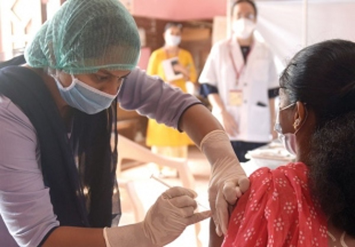 100 health workers take part in COVID  vaccine dry run at four hospitals