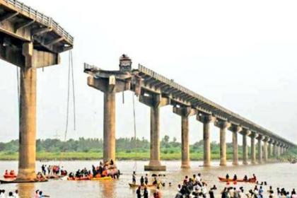 11 Killed After Bridge Collapses in Gujarat’s Vadodara; Rescue Ops Underway