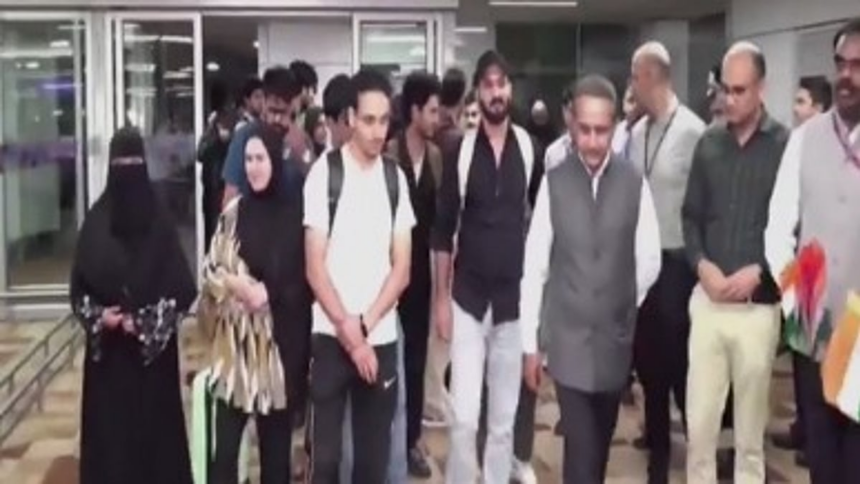 110 Indian Students Evacuated from Iran Under Operation Sindhu, Seek Better Travel Support from J&K Govt 1 110 Indian Students Evacuated from Iran Under Operation Sindhu, Seek Better Travel Support from J&K Govt