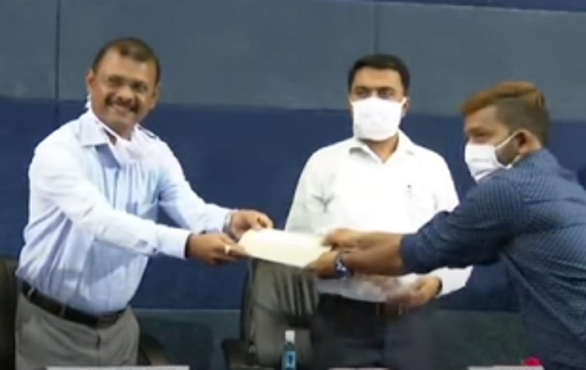 1,115 contract workers enrolled under PWDLSS