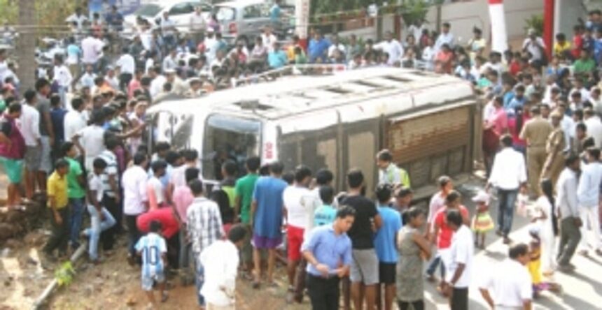 12 persons injured as bus turns turtle at Fatorda