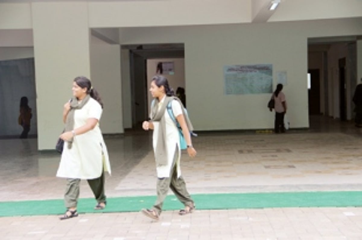 1,200 students, 50 teachers shift to Cujira