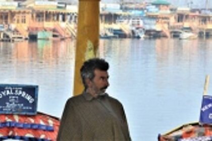 144,500 jobs affected as tourism takes a hit in Kashmir
