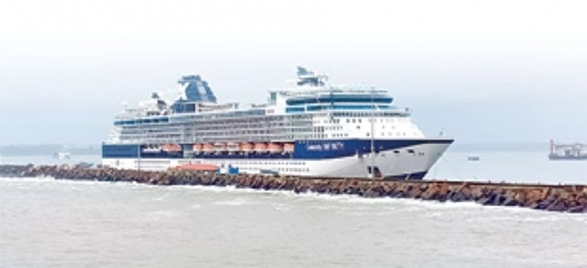 1450 stranded Goan seafarers arrive at MPT terminal