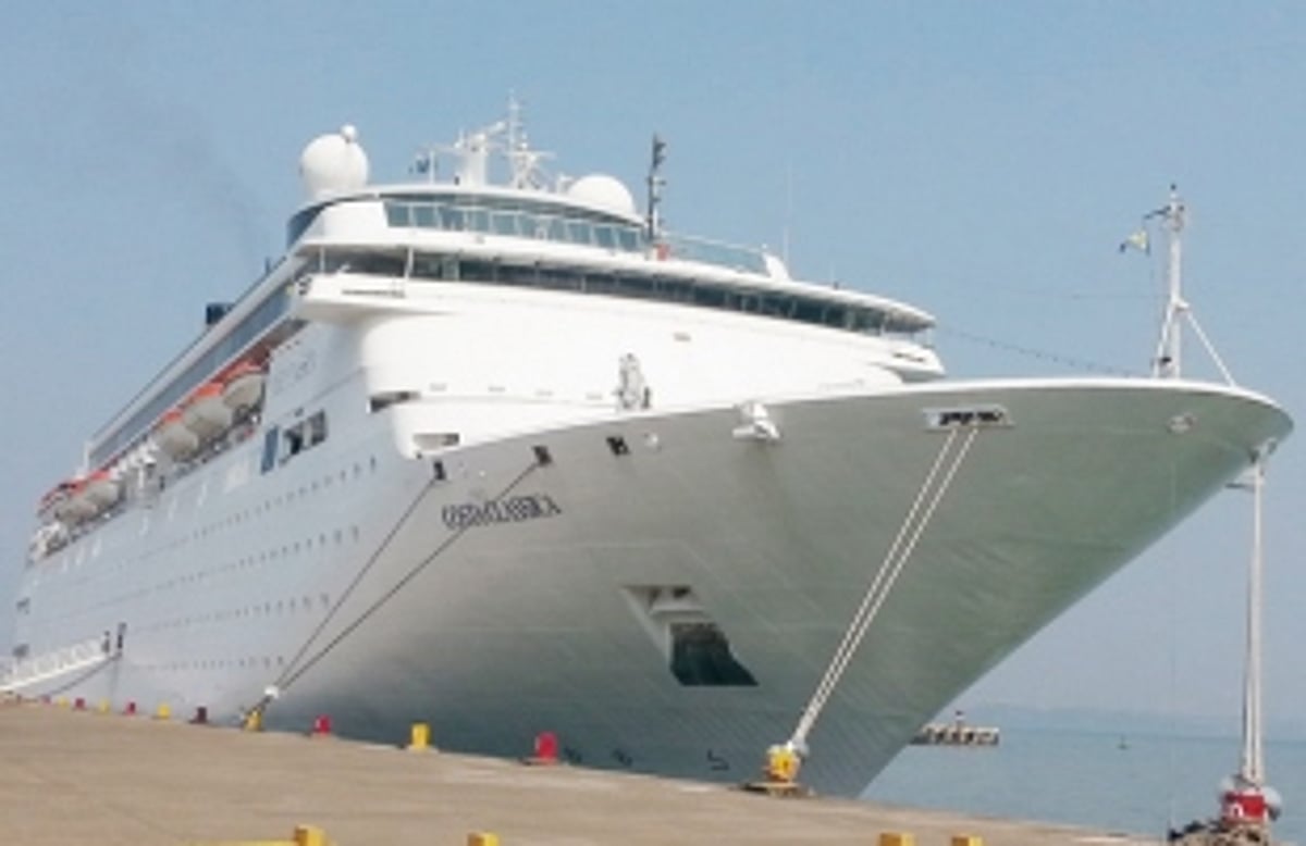 14th cruise liner brings in 1207 high-end guests