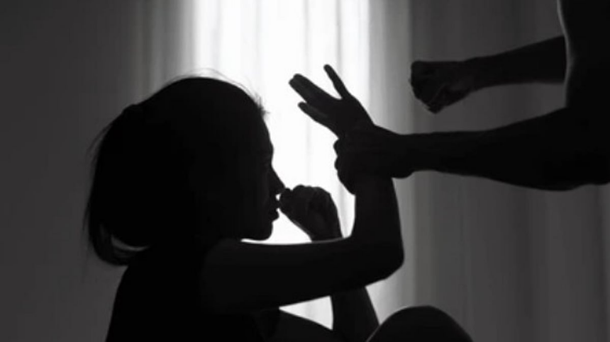 Man booked in Ponda over alleged sexual exploitation on false marriage promise 1 15-Year-Old Girl Alleges Sexual Abuse by Father, Leads to Pregnancy; Police Hunt Accused Contractor