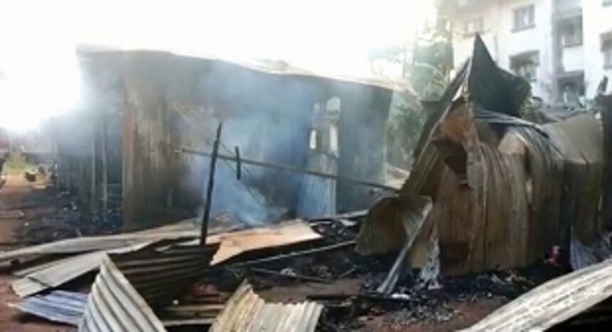 15 shops gutted at Calangute 1 15 shops gutted at Calangute