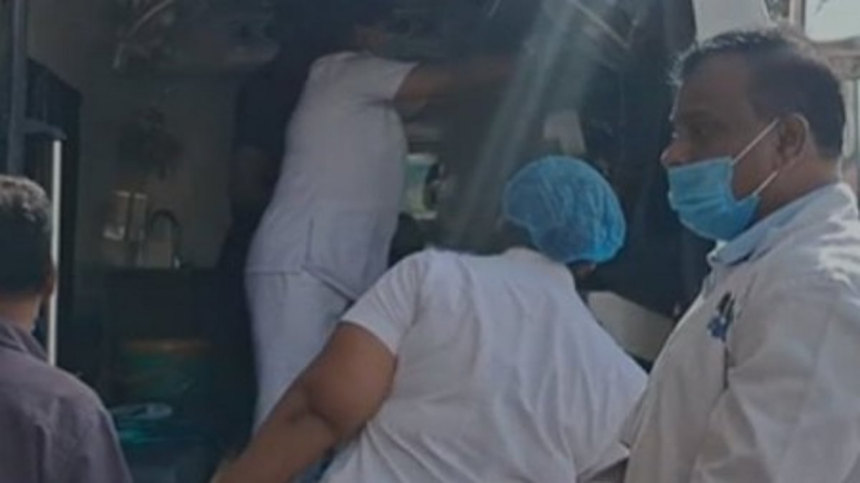 17-Year-Old Dhargalim Student Hospitalized After Acid Attack by Scooter-Borne Assailant 1 17-Year-Old Dhargalim Student Hospitalized After Acid Attack by Scooter-Borne Assailant