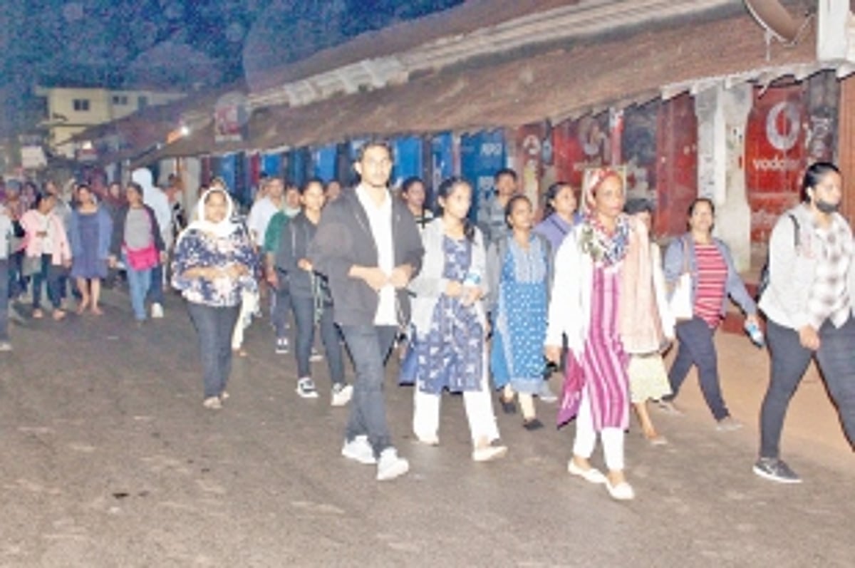 17,000 faithful take part in the annual Lenten Walking Pilgrimage to Sancoale