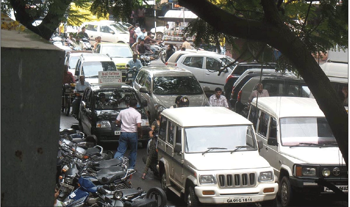 18th June Road witnesses heavy traffic throughout the day and round the year.