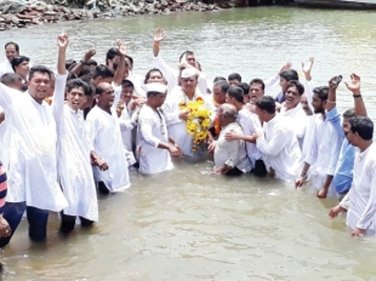 24-hour-long Bhajani Saptah concludes with sreefal immersion
