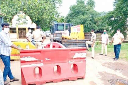 25 houses in Camrabhat isolated