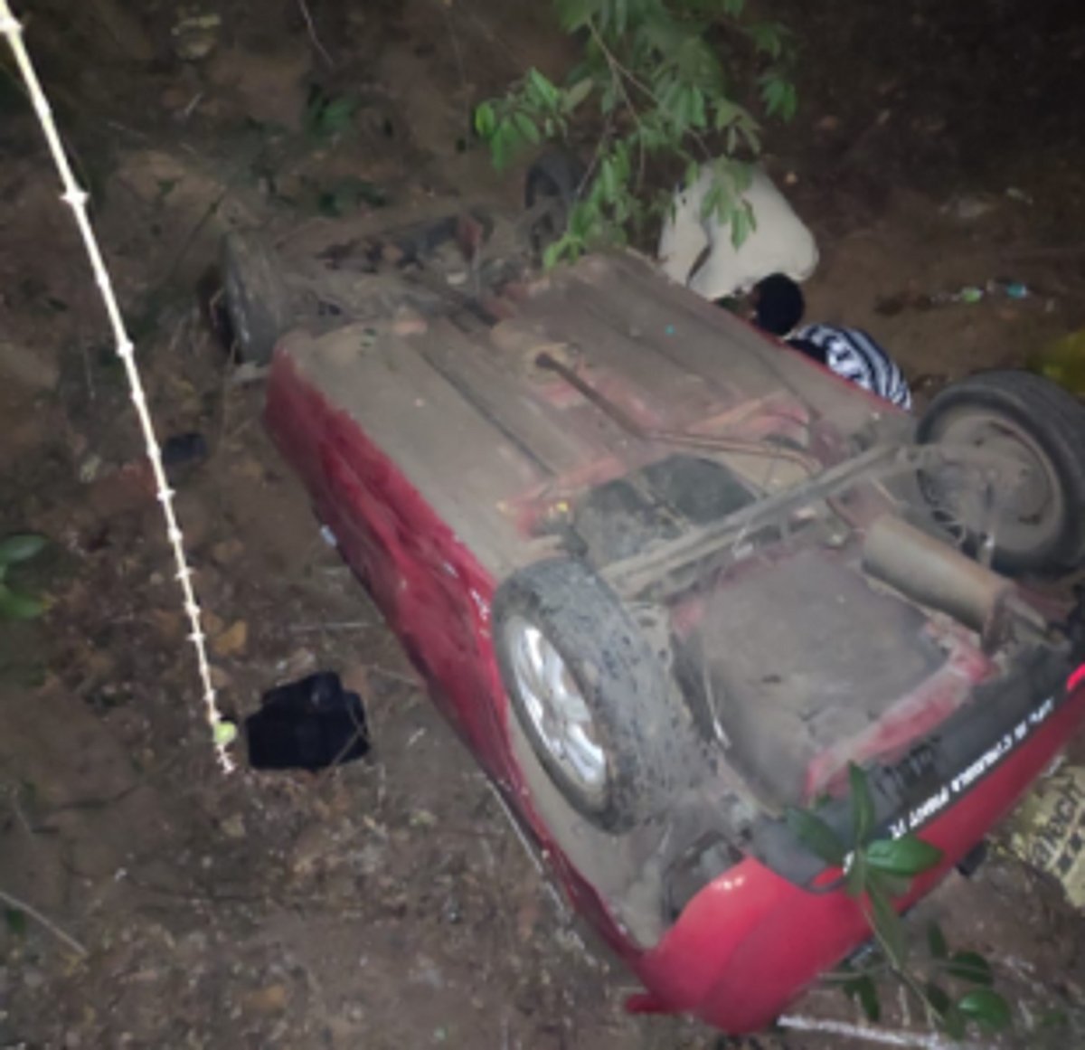 3 family members  injured in   Bethora accident