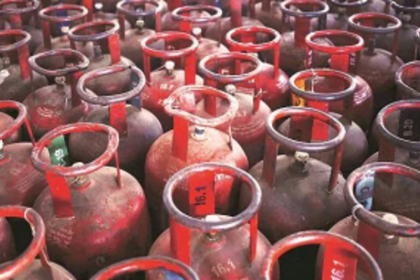 3 free LPG cylinders per year to every household: CM