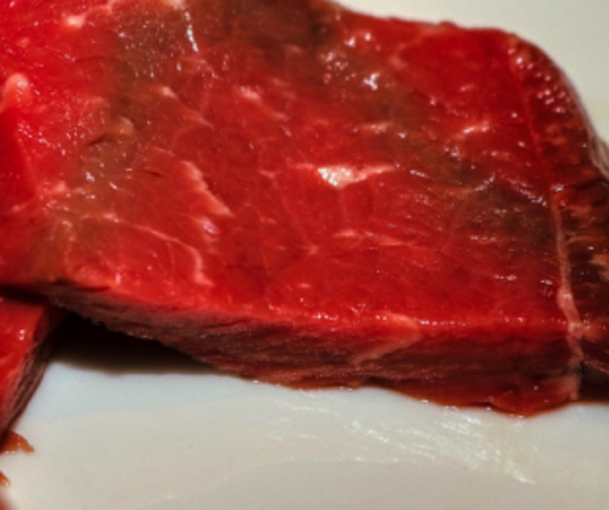 3 held, 300 kgs meat  seized at Usgao