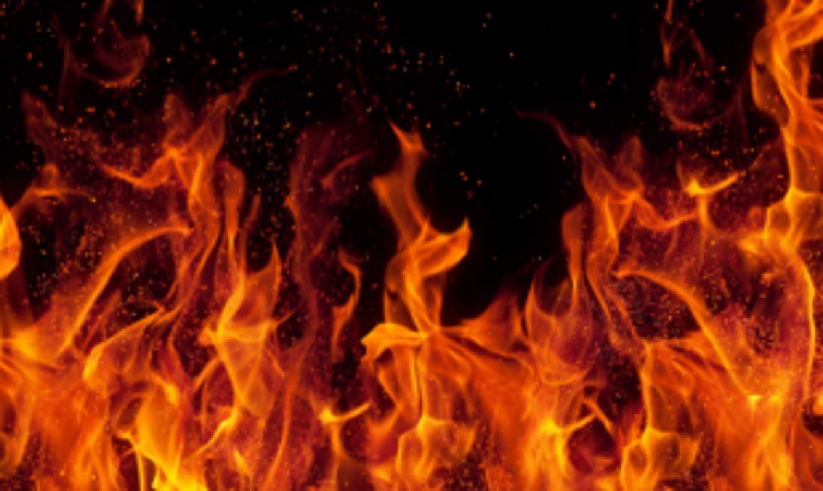 3 shops gutted at Calangute