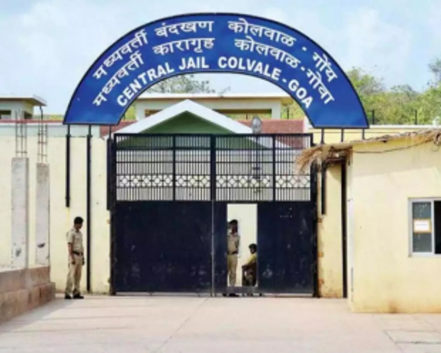 30 cellphones seized from prisoners at Colvale jail