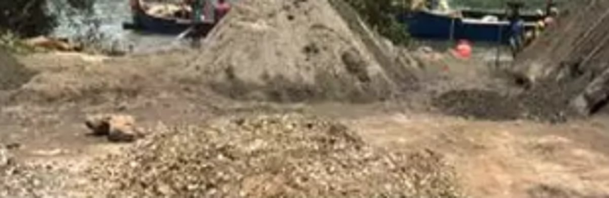 34,000 cubic mts  of sand seized  at Colvale