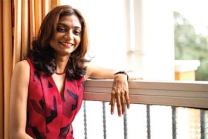 360 DEGREE EXPLOSION OF CREATIVITY FROM A SIGHT CHALLENGED BRAVEHEART