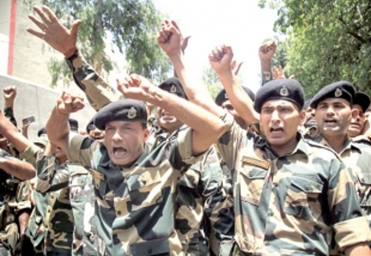 4 BSF personnel killed in Pak firing