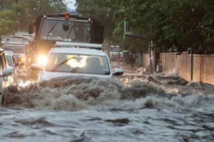 4 Killed, Over 120 Flights Delayed in Delhi-NCR Due to Heavy Rain and Dust Storm