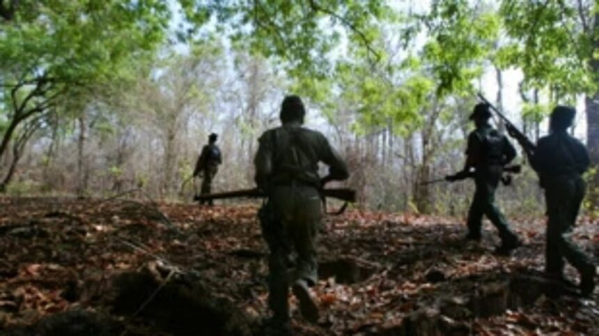 4 Naxalites killed in encounter with police in Maharashtra's Gadchiroli 1 4 Naxalites killed in encounter with police in Maharashtra's Gadchiroli