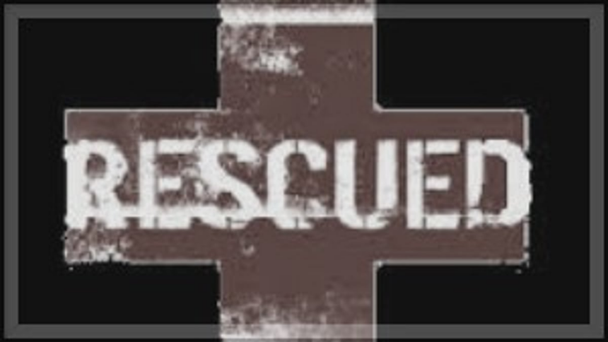 4-Year-Old Rescued from Baga Beach After Attempting to Sell Radium Lights to Tourists 1 4-Year-Old Rescued from Baga Beach After Attempting to Sell Radium Lights to Tourists