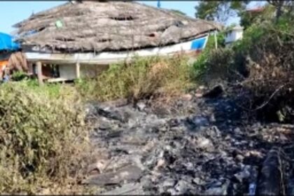 40 trawlers saved from fire at Chapora