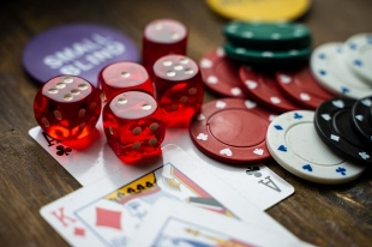 5 arrested in  gambling raid  at Vagator