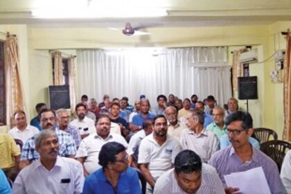 50 components of comunidade  oppose amendment in code