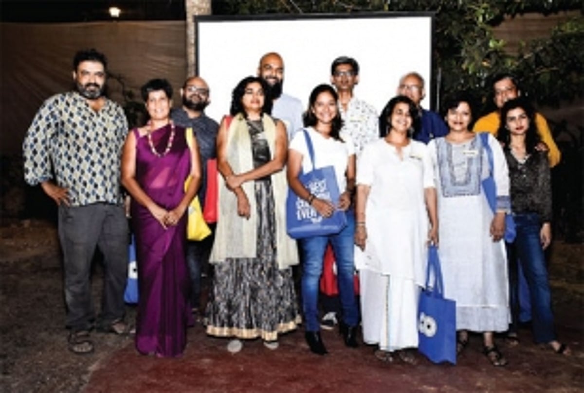 6 m 40 secs: Say it through pictures at PechaKucha