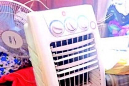 73 houses affected due to voltage spike at Adpai, Durbhat