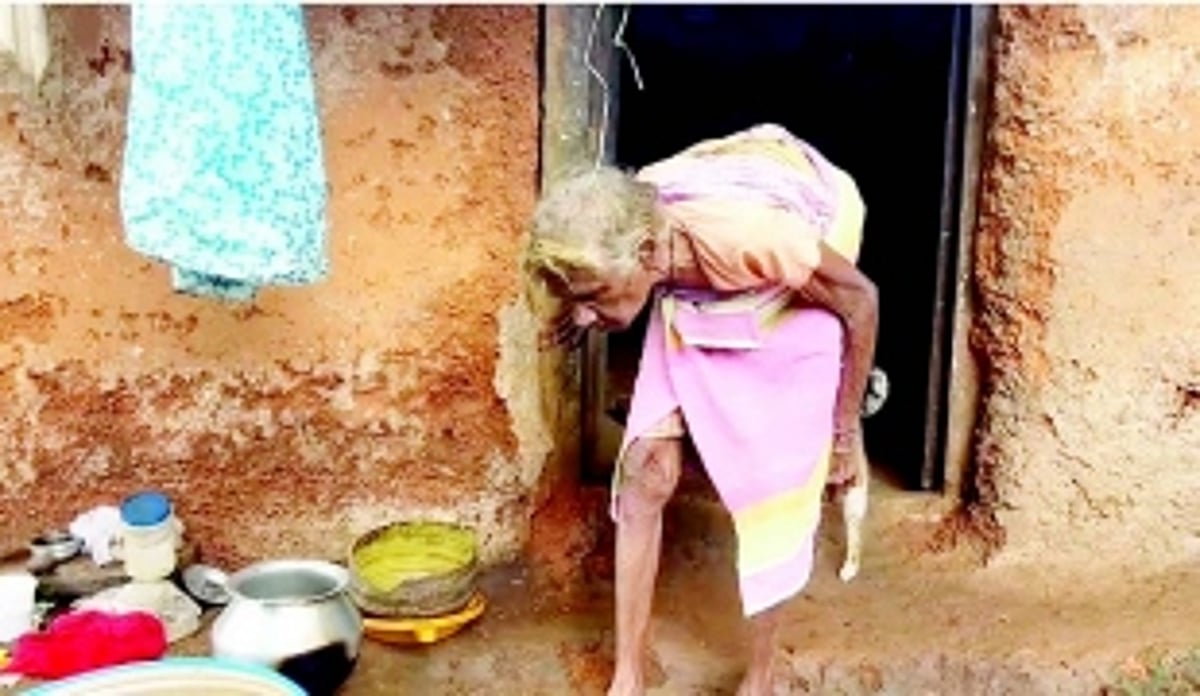 85-year-old Bhagirathi waits for the bank to show heart and deliver her pension